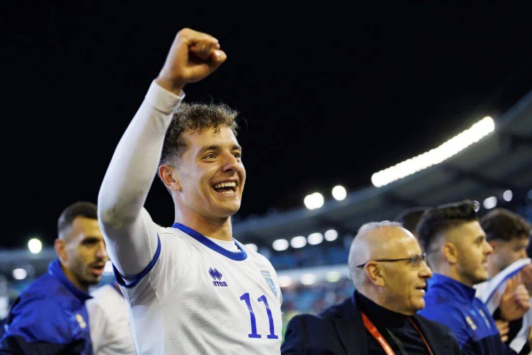 莱万接班人？巴萨相中德甲1米91神锋开赛7场独造7球